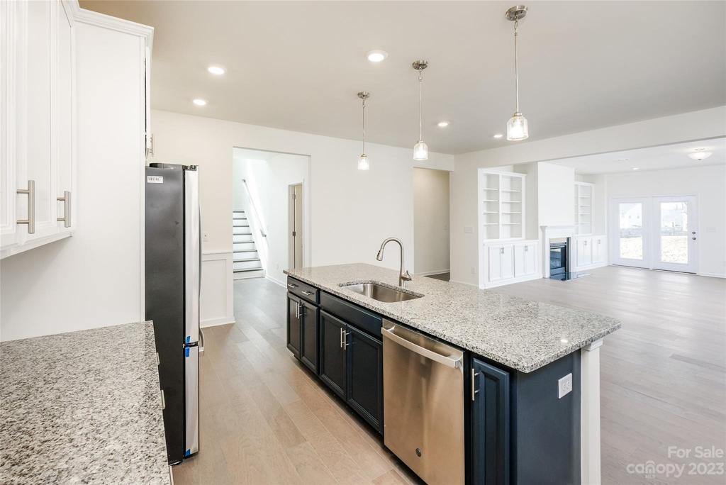 Kitchen Island