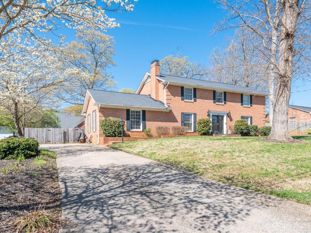 Front Exterior and Driveway