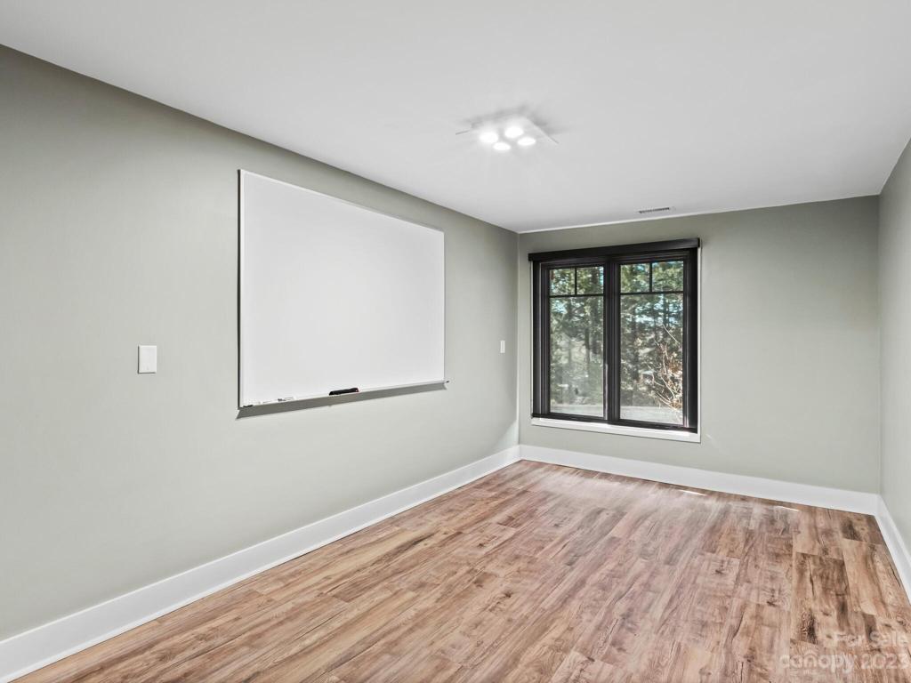 Office Space -contiguous to house