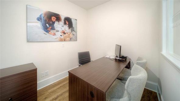 PHOTOS REPRESENTATIVE.