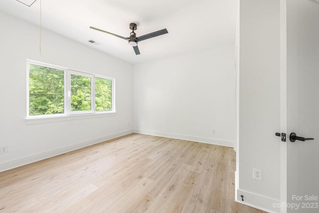 bedroom  2