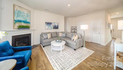 Photos are Representative