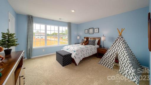 Photos are Representative