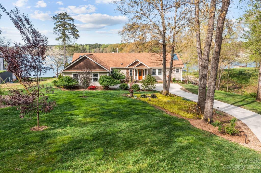 Huge front yard