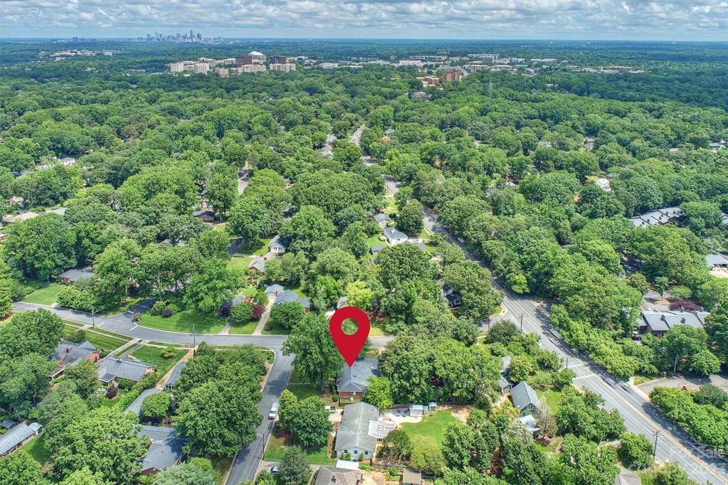 Close to SouthPark and uptown!