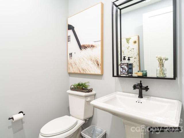 Powder room
