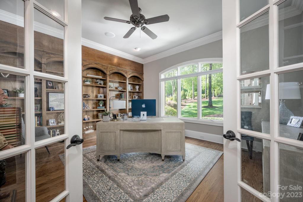 Office/Den/Study with Plenty of Builtins