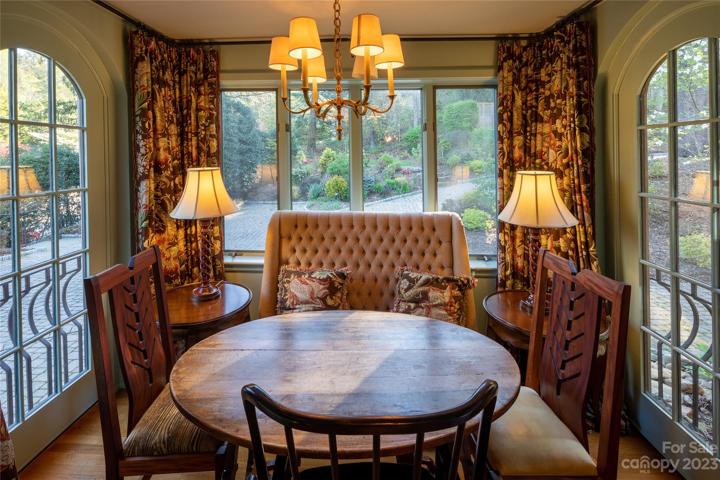 This breakfast nook right off the kitchen invites comforting times