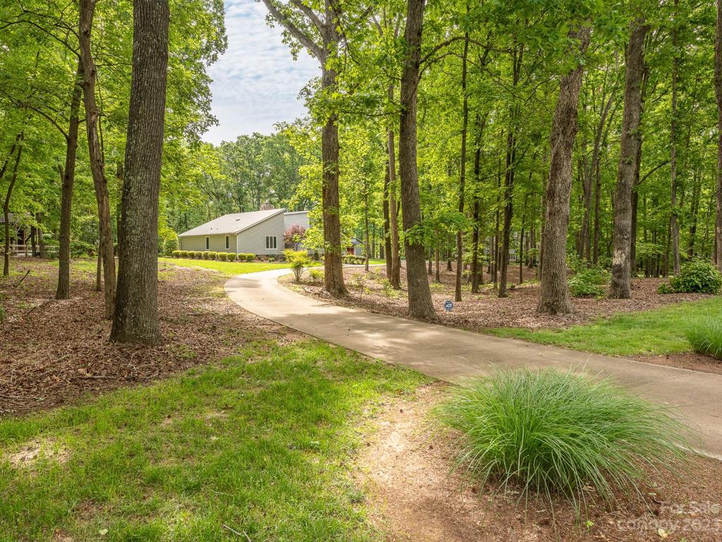 Extended driveway for privacy