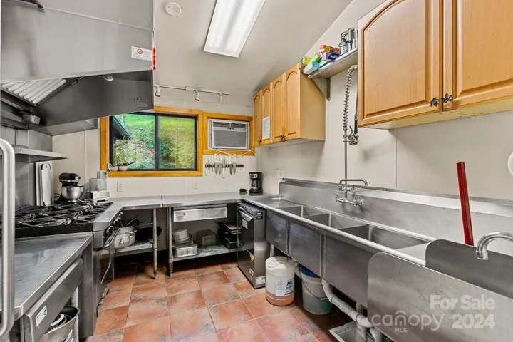 Professional kitchen in The Lodge
