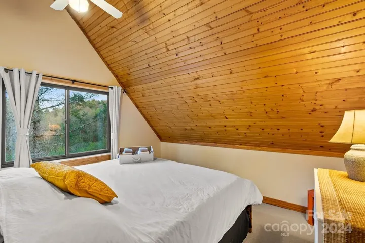 A bedroom in The Lodge
