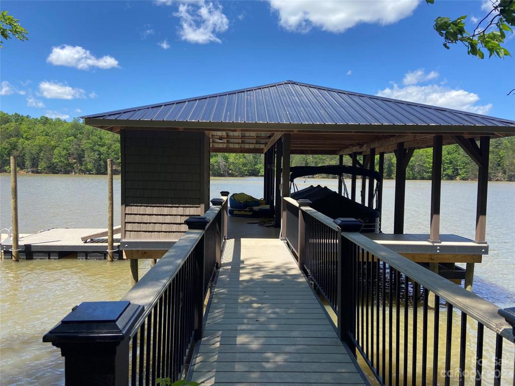 Covered Dock with storage area & lift