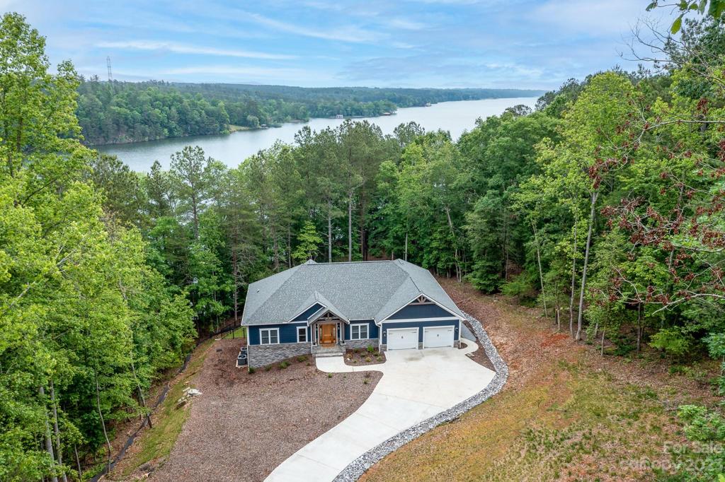 Four bedroom home with finished basement