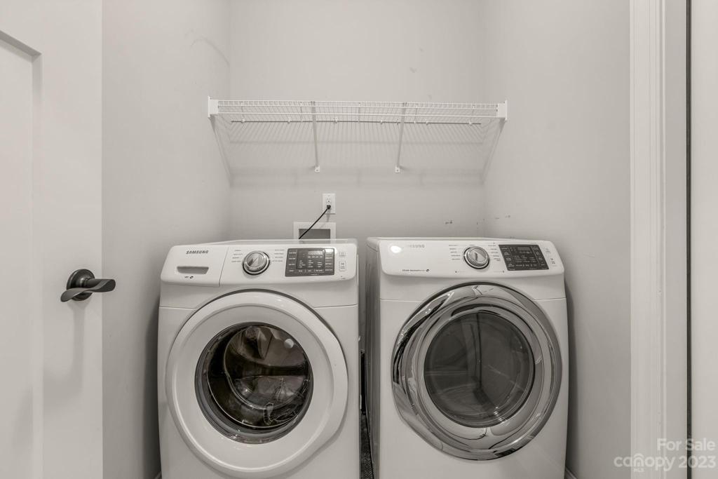 Laundry on the main