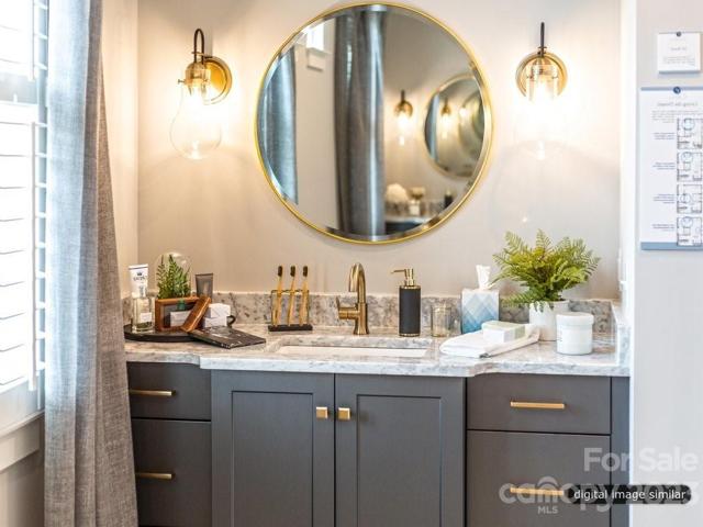Owners Bath