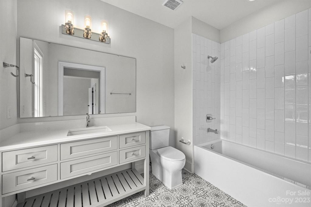 Ensuite Bathroom for 4th Bedroom