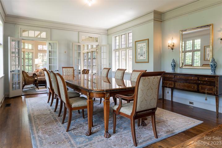 Bathed in natural light, the formal dining area welcomes family and friends alike with equal measure.