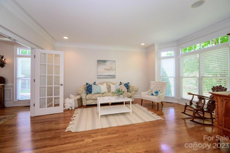Living room/Flex space