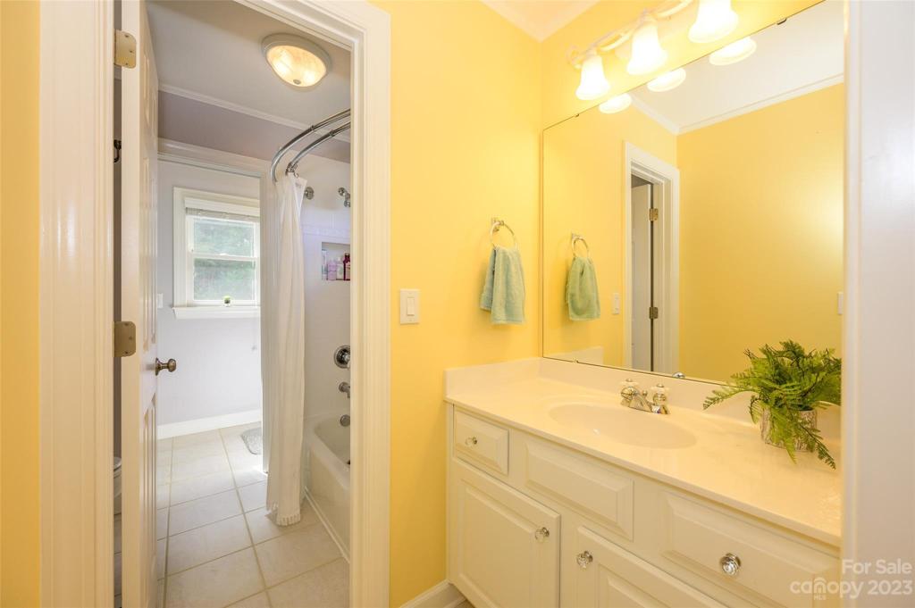 Secondary bath