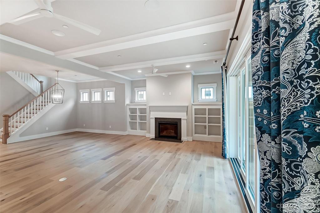 Fireplace with built-ins