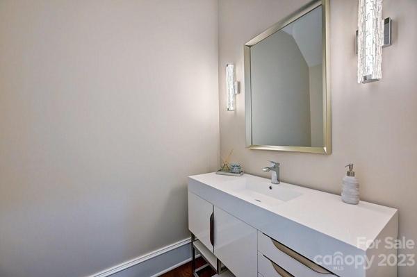 Powder Room