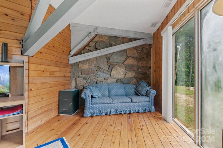 2nd view of lower level bedroom
