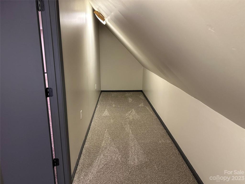 upper level hall closet