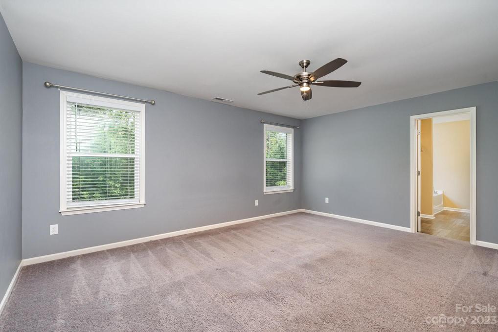 Owner's Suite, Second level