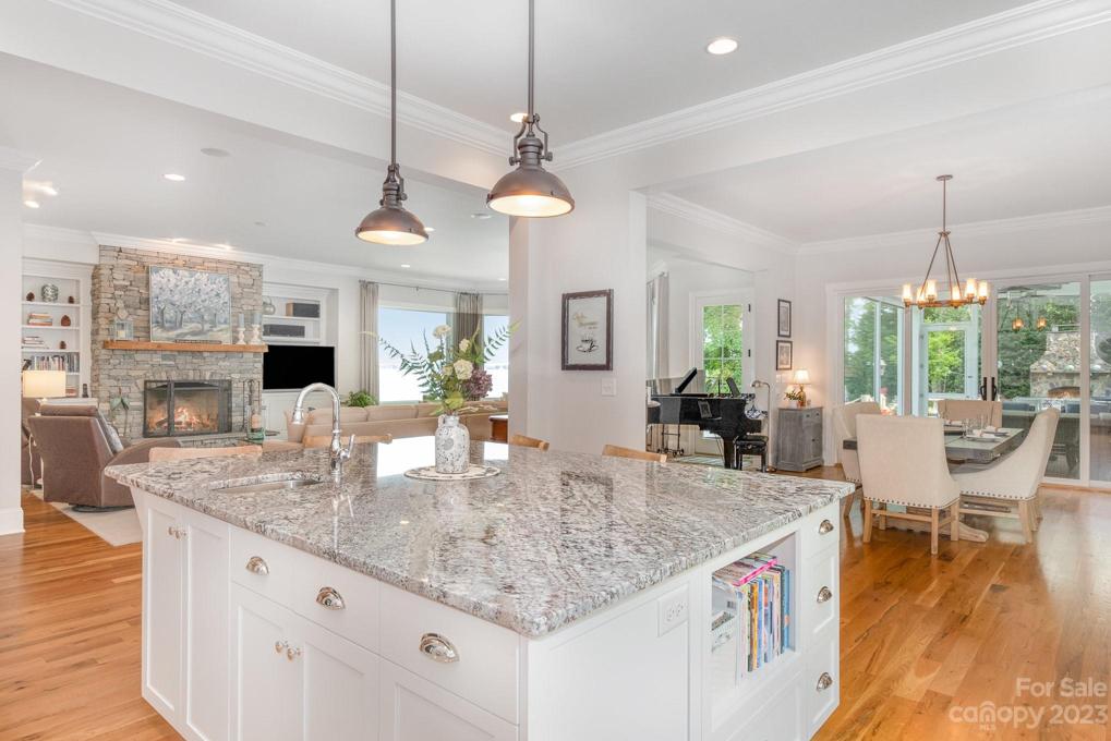 Even a view while cooking!