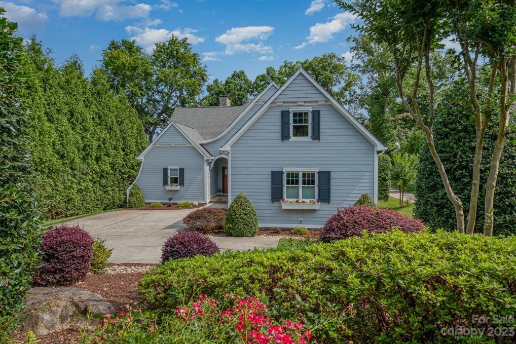 20715 Pointe Regatta Drive!