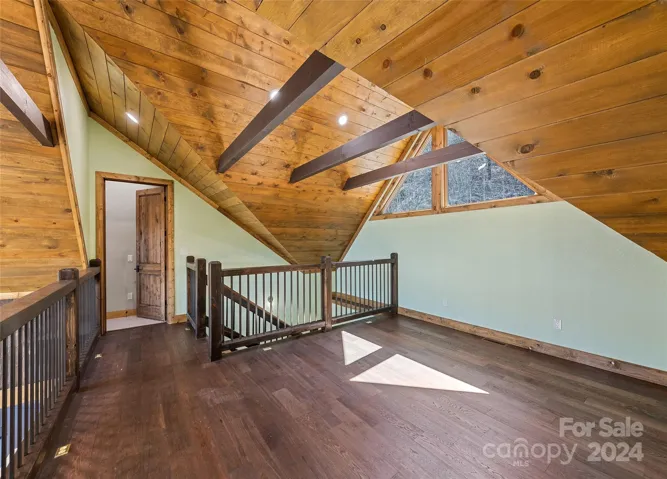 Loft.