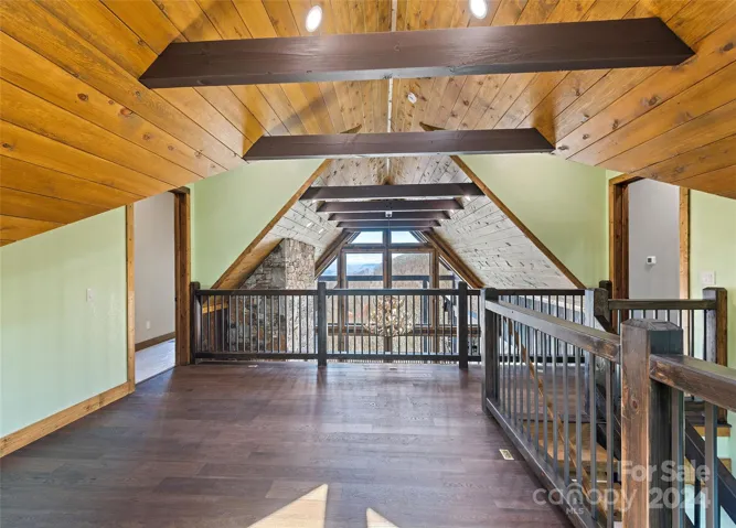 Loft.