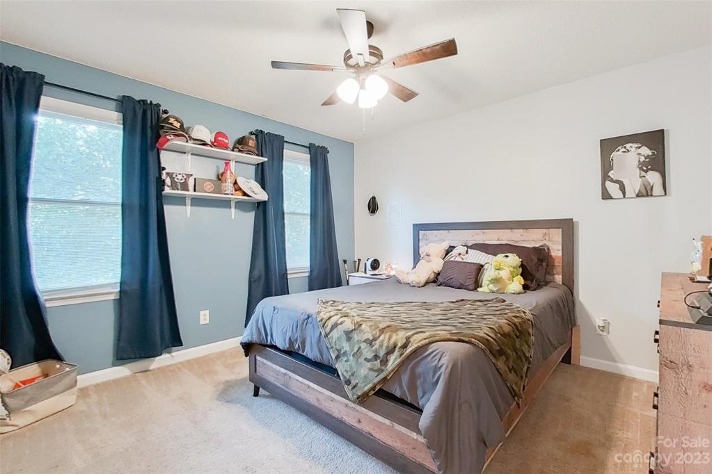 Secondary Bedroom (2nd Floor)