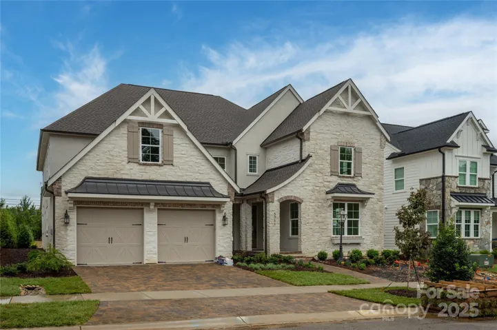 Beautiful French Cottage Napa Home