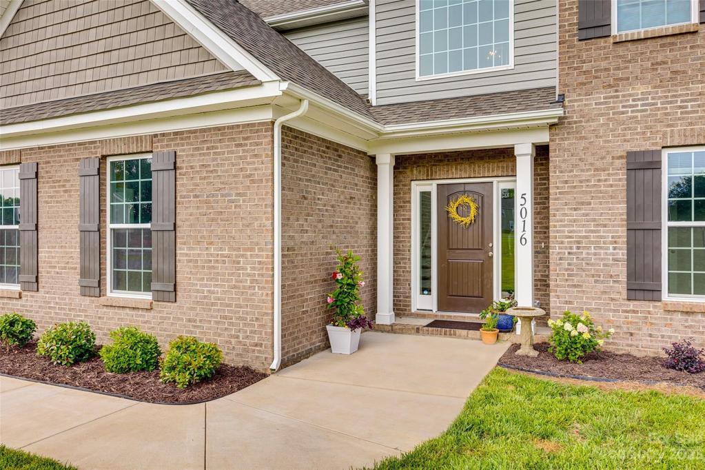 Built by Pinnacle Homes in 2022