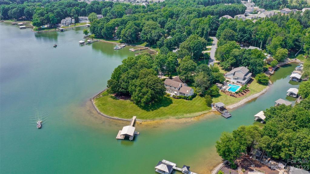 Ariel View of home & lot