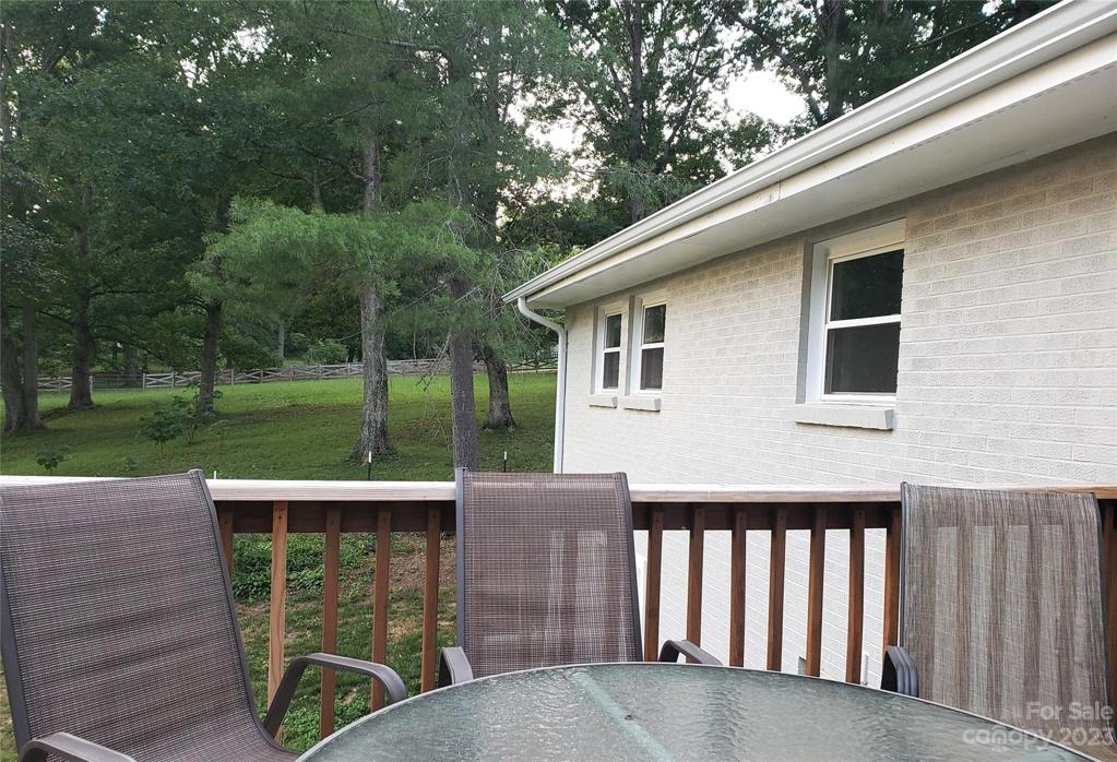 Huge Deck