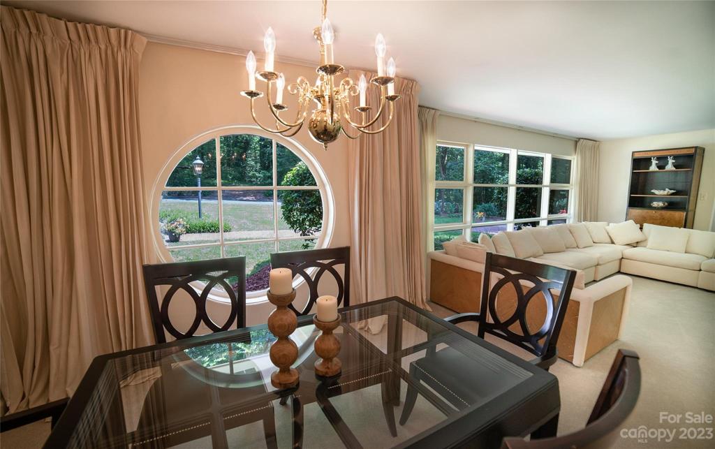 Dining Room - round window