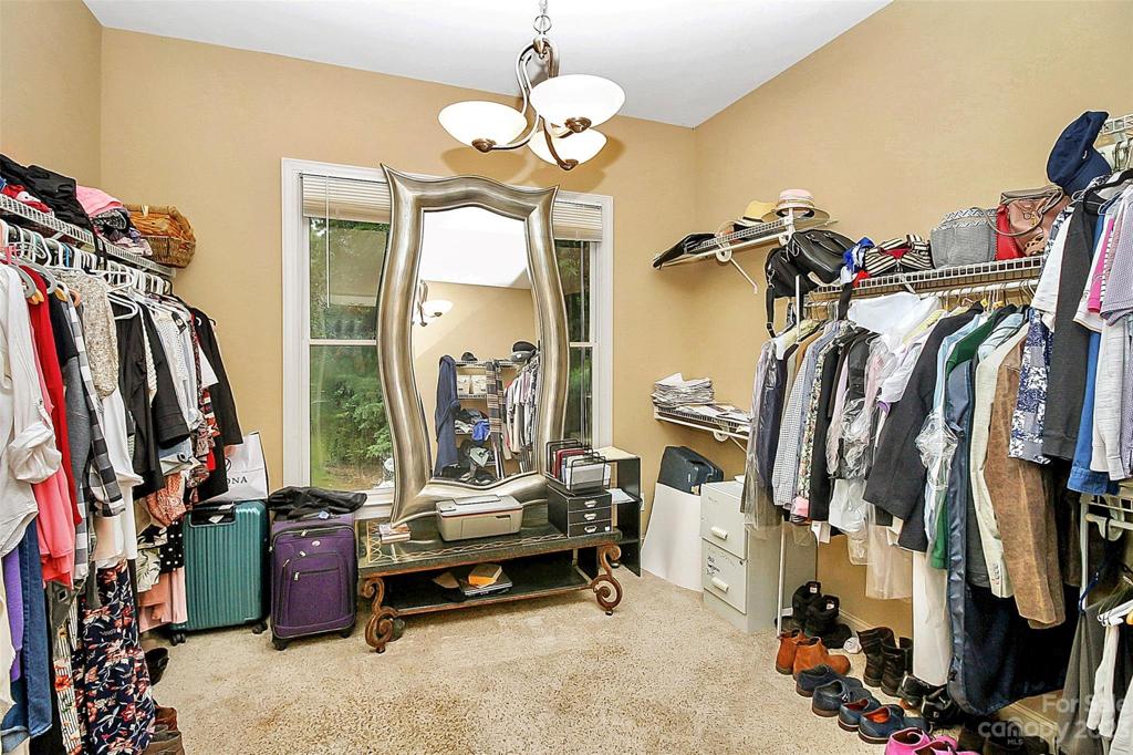 Walk In Closet