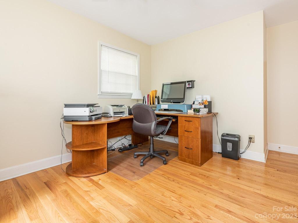 Bedroom 3 (or home office)