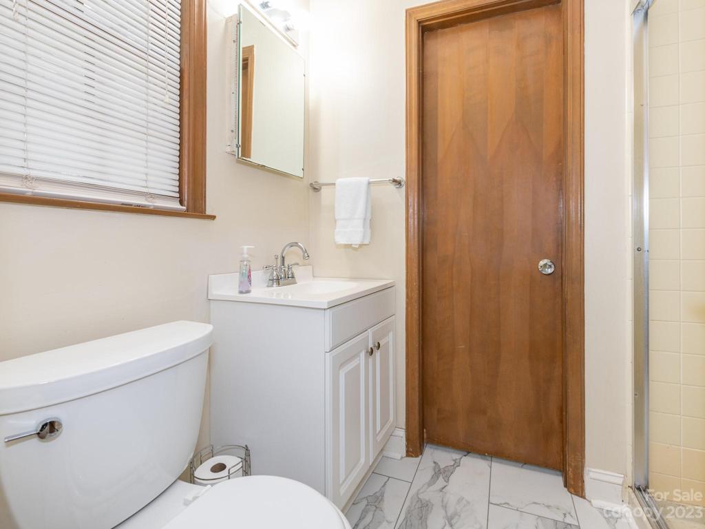 Bathroom 4