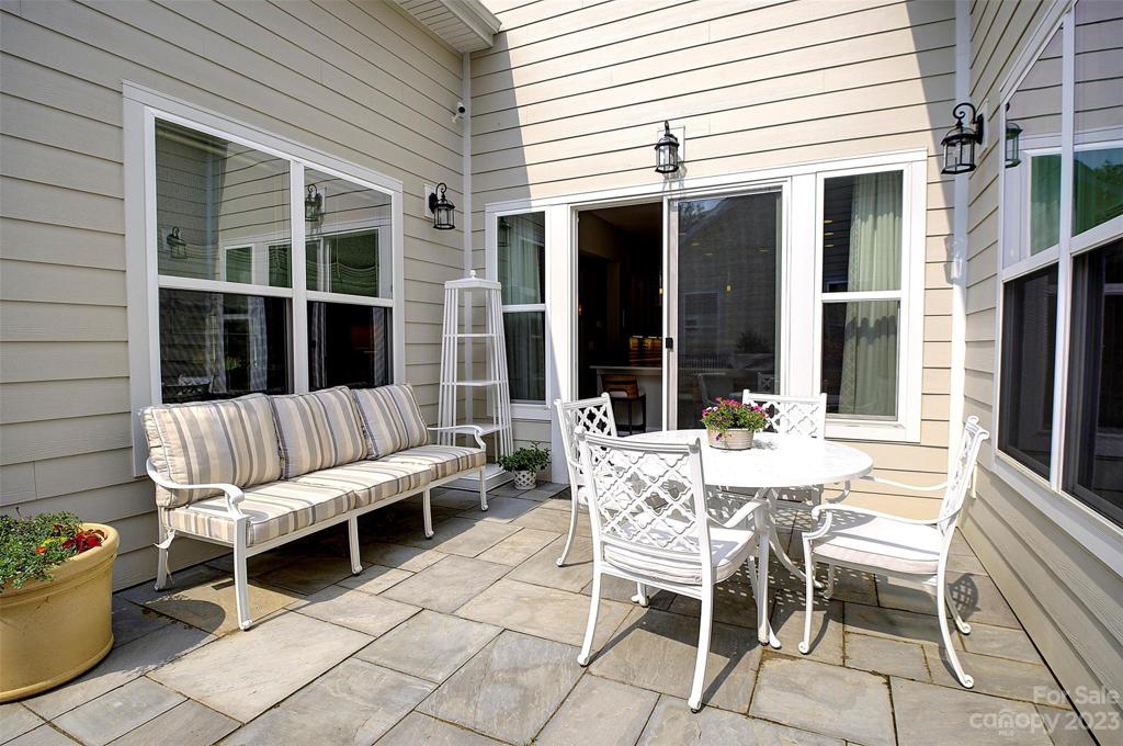 Side Patio off Kitchen