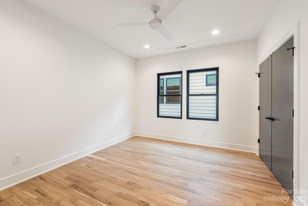 Upper bedroom.