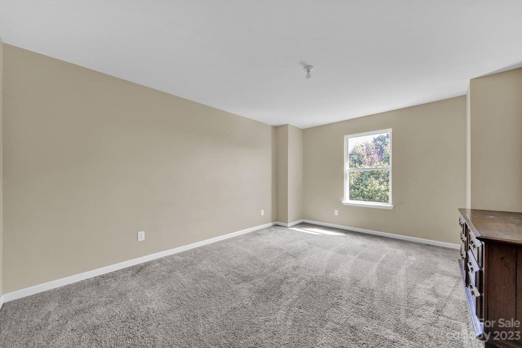 Bonus Room, Upstairs