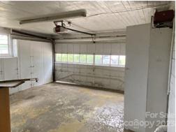 2-car garage