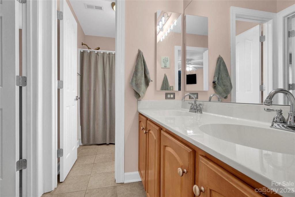 2nd floor 3rd bathroom