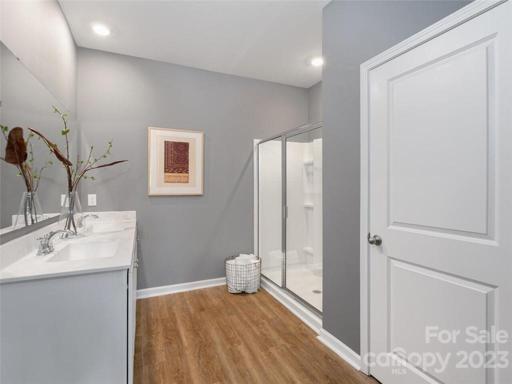 representative photo only