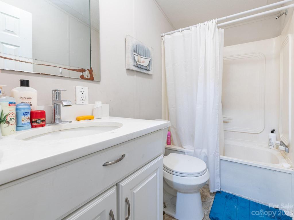 Bathroom 2