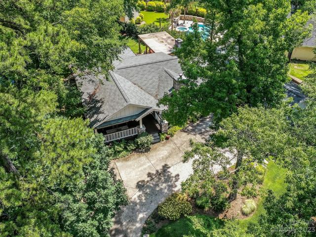 Welcome Home to 4135 Randolph Rd