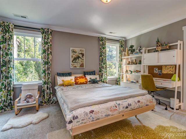 Spacious Guest Room